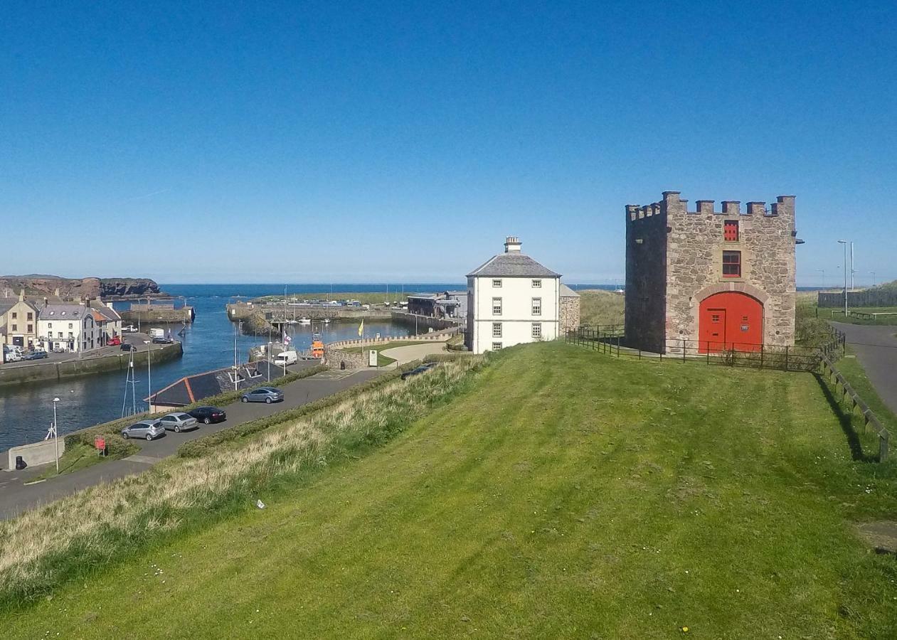 Nisbet'S Tower Villa Eyemouth Exterior foto